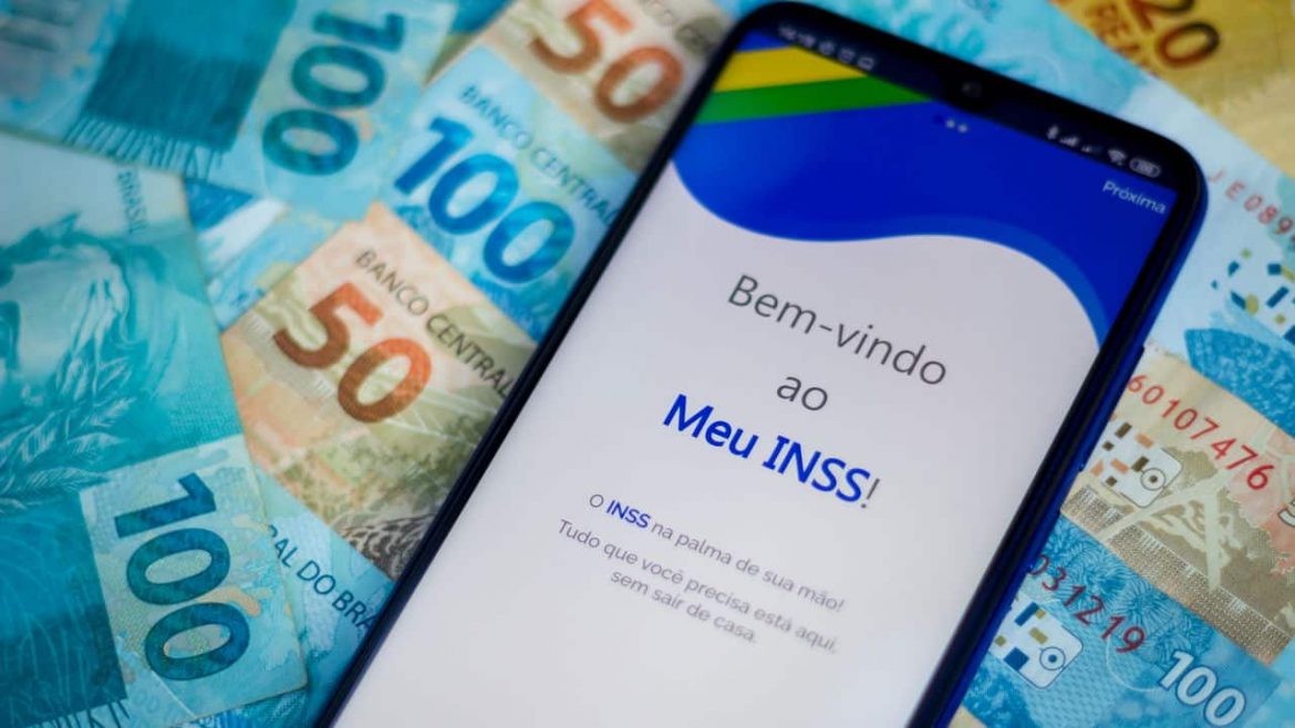 April 26, 2020, Brazil. In this photo illustration the app Meu INSS logo is displayed on a smartphone